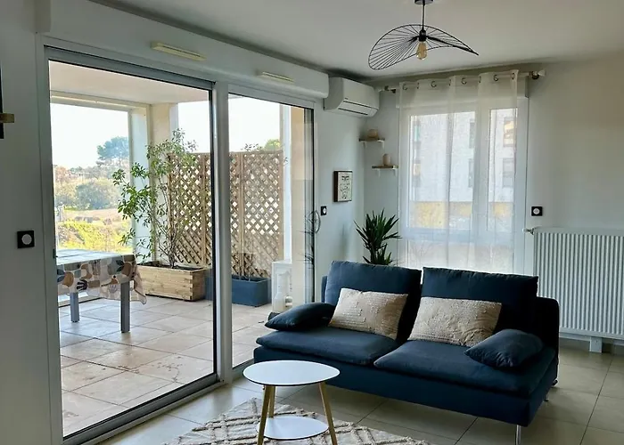Tres Bel Appartement - 2 Chambres